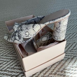Loeffler Randall 7.5 snakeskin sandals